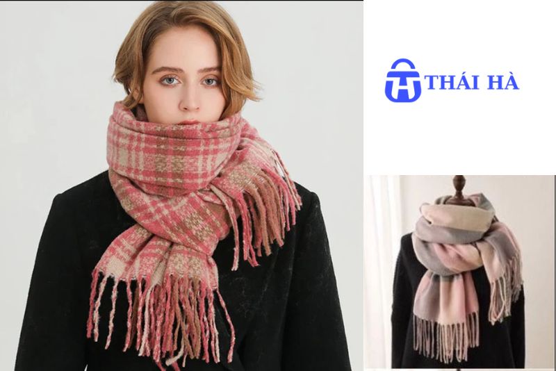 Cách thắt khăn quàng cổ kiểu đan trước cổ