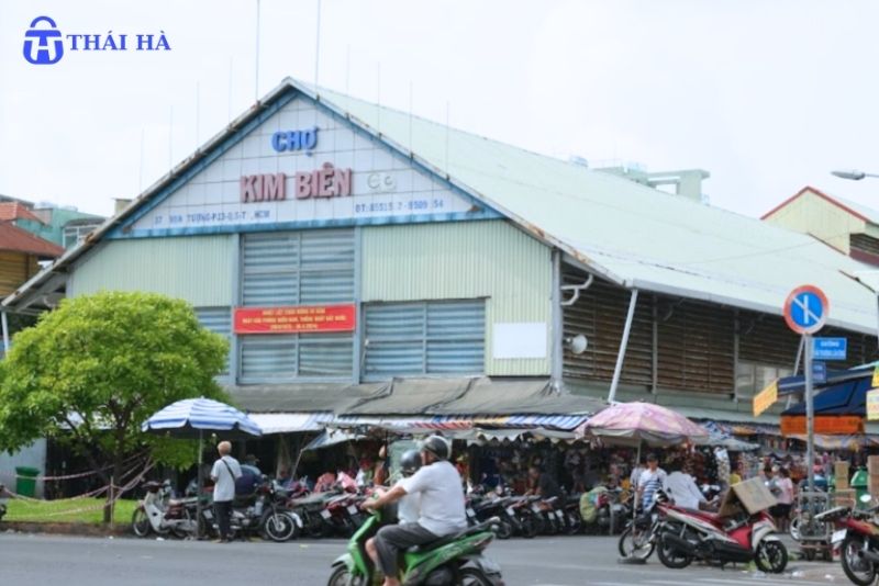 Mua vải dù ở chợ Kim Biên TPHCM